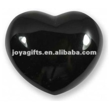 Corazones negros de la piedra de obsidiana de los